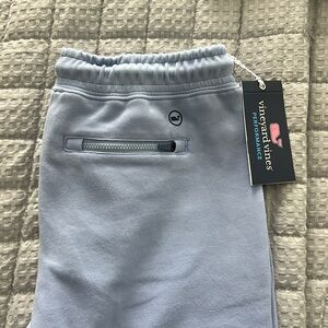 New with tags vineyard vines performance sweat pants